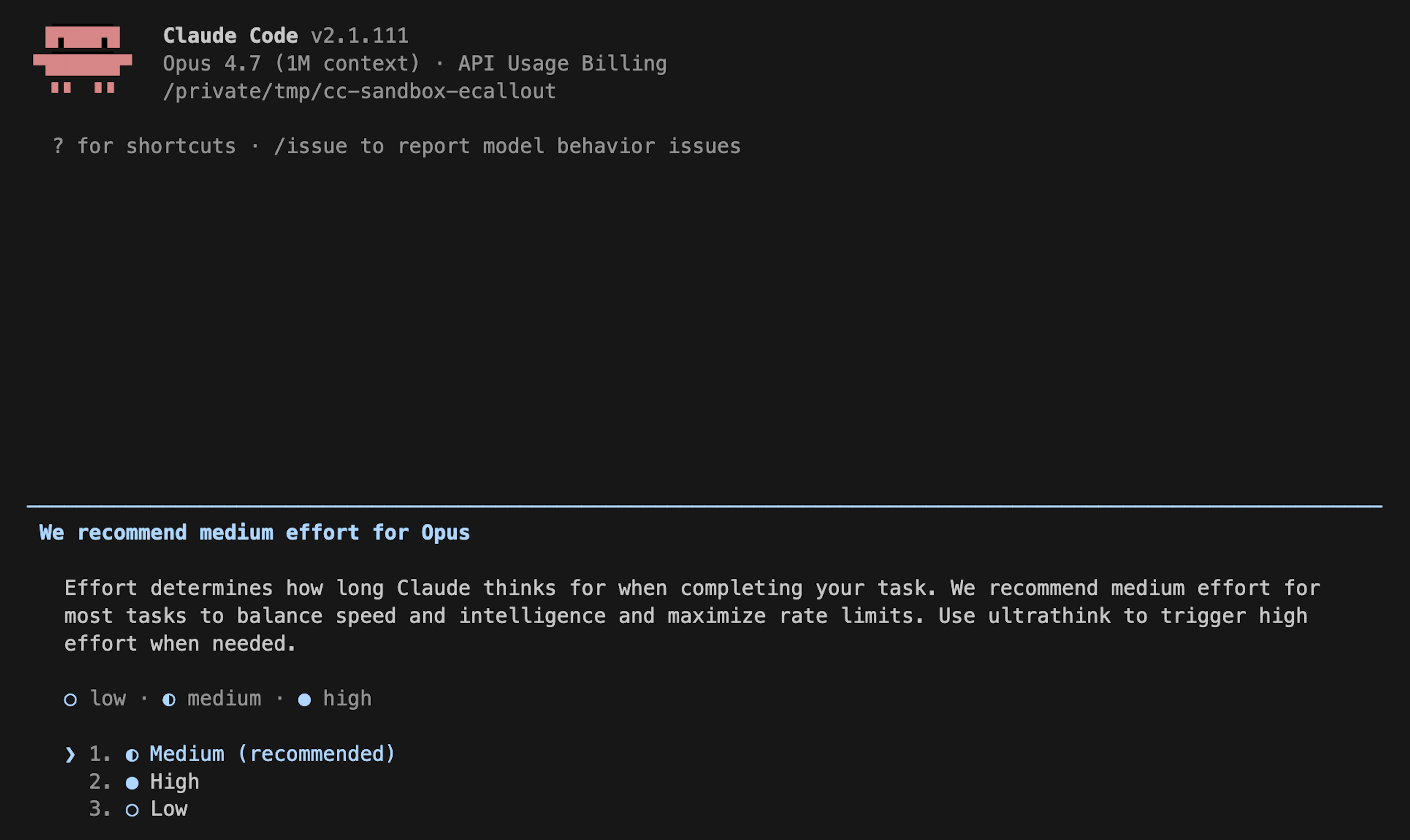 Claude Code v2.1.111 的 effort 选择界面:当时默认推荐 Medium,提示用 ultrathink 在需要时触发 high