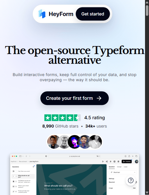 HeyForm 官网首页定位语:"The open-source Typeform alternative",并标注 4.5 评分、8,990 GitHub stars、34k+ 用户(官网口径)