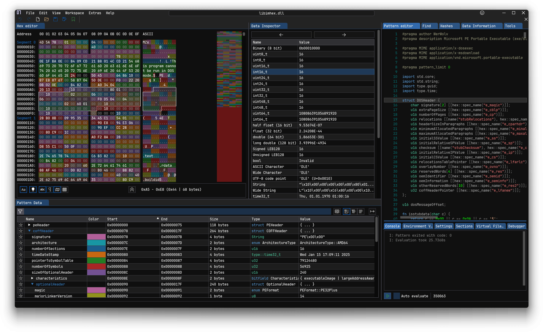 ImHex 主界面:左侧十六进制视图正在解析 libimhex.dll,右侧 Pattern Editor 用类 C 语法定义 PE 结构,下方 Pattern Data 树实时展开解析结果