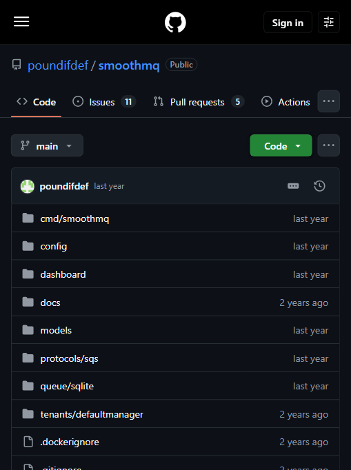 SmoothMQ 仓库目录:cmd/smoothmq 入口、protocols/sqs 协议层、queue/sqlite 存储层、tenants/defaultmanager 多租户、dashboard 前端